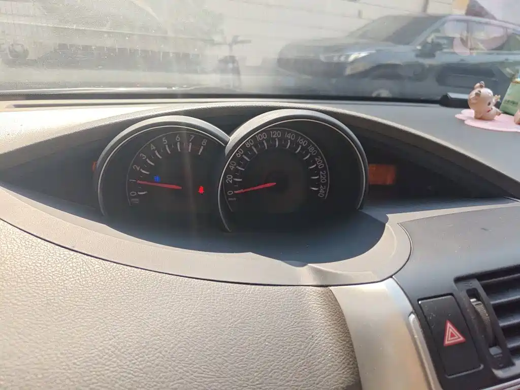 Toyota Verso — миниатюра 12