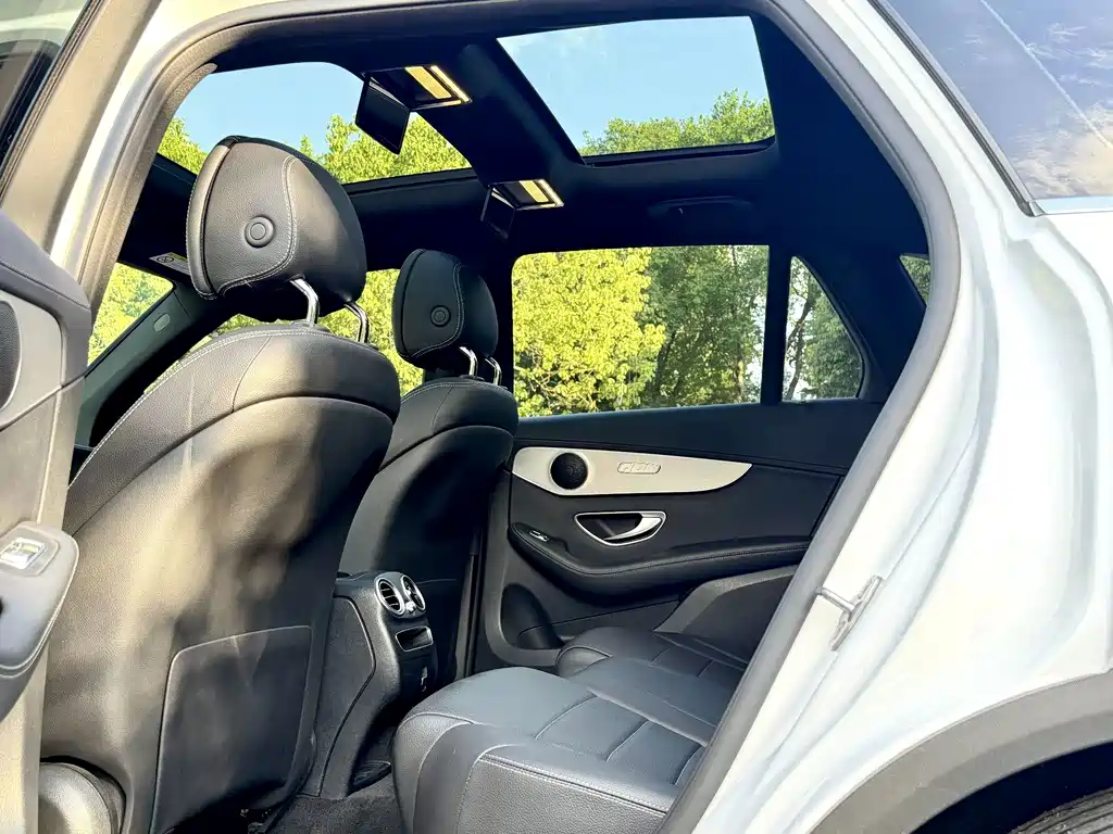 Mercedes-Benz GLC — миниатюра 15