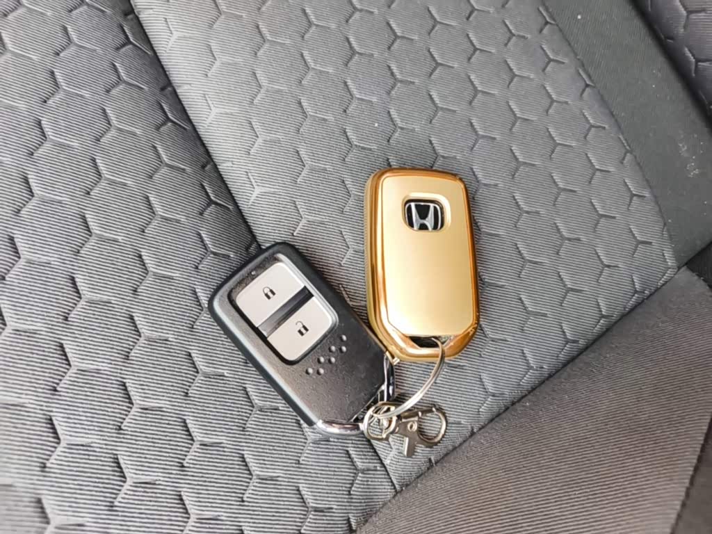 Honda Fit 1.5 л 2022 г. Белый, пробег 45199 км