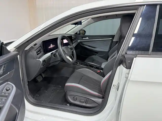 Volkswagen Lamando — миниатюра 13