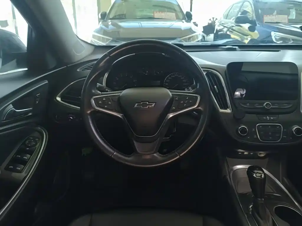 Chevrolet Malibu XL — миниатюра 11
