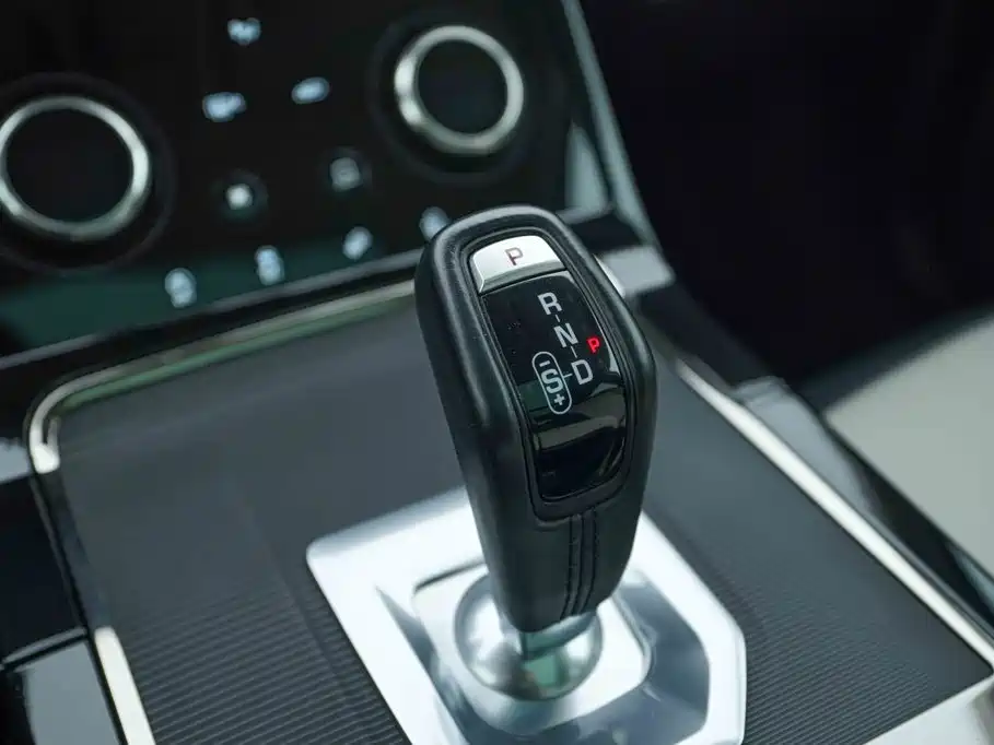 Land Rover Evoque — миниатюра 8