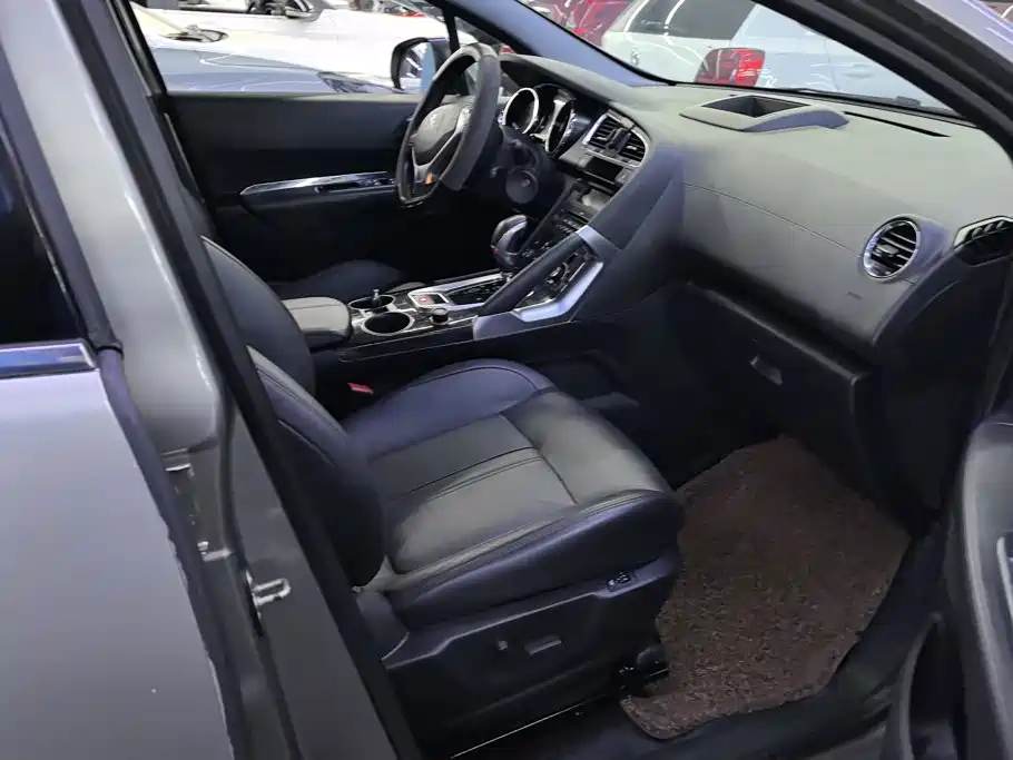 Peugeot 3008 — миниатюра 8