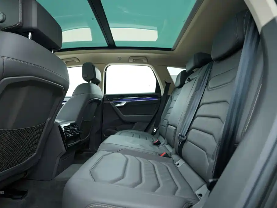 Volkswagen Touareg — миниатюра 19