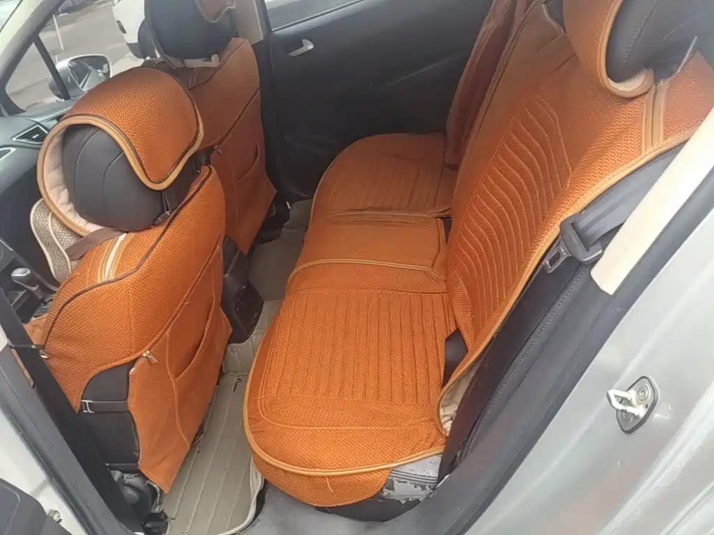 Peugeot 308 — миниатюра 17