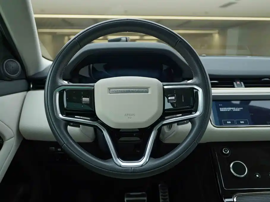 Land Rover Evoque — миниатюра 16