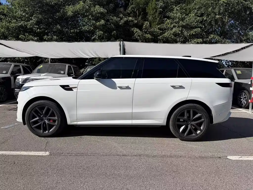 Land Rover Sport — миниатюра 5