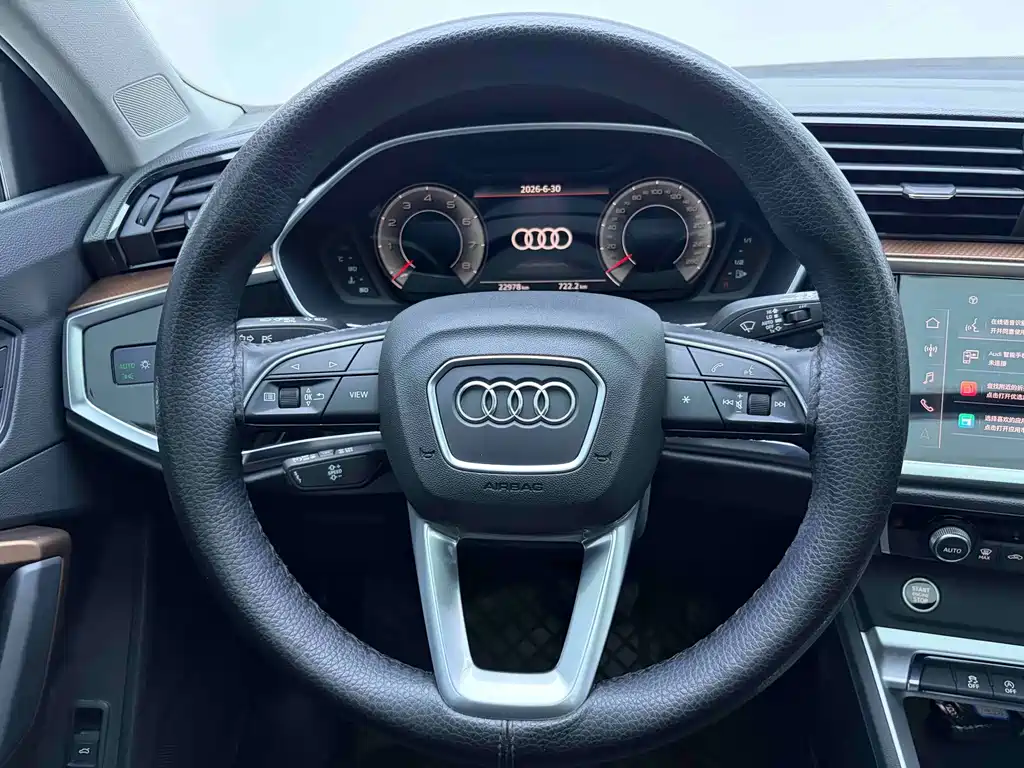 Audi Q3 — миниатюра 9