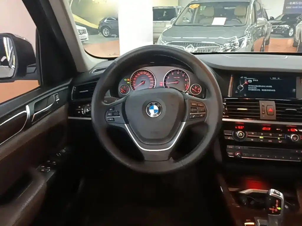 BMW X3 (Import) — миниатюра 11