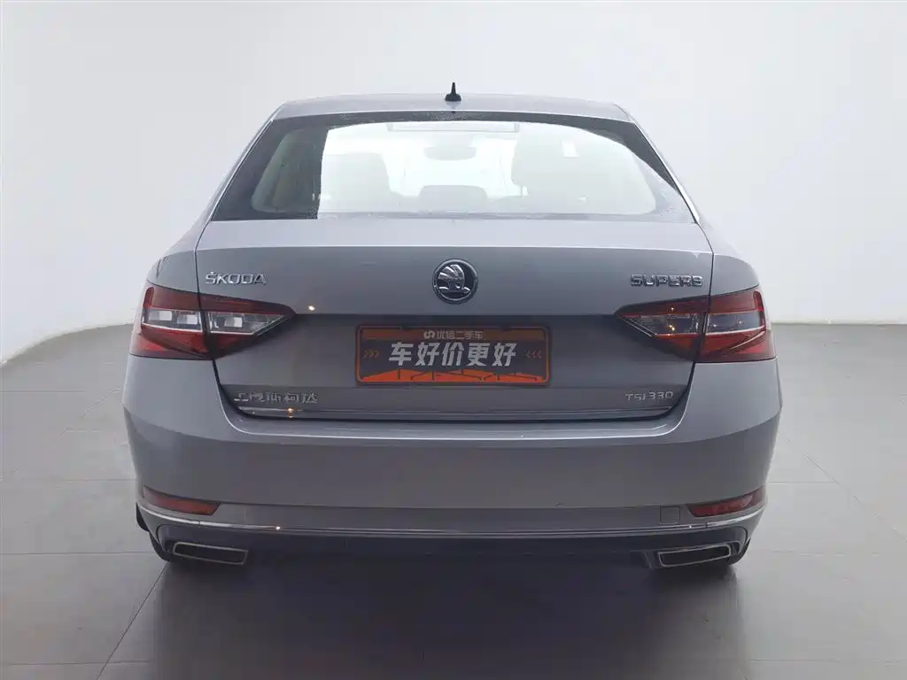 Skoda Superb 2018 TSI330 DSG Luxury V