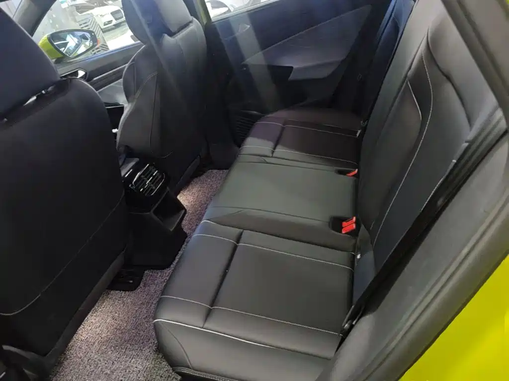Volkswagen ID.4 X — миниатюра 17
