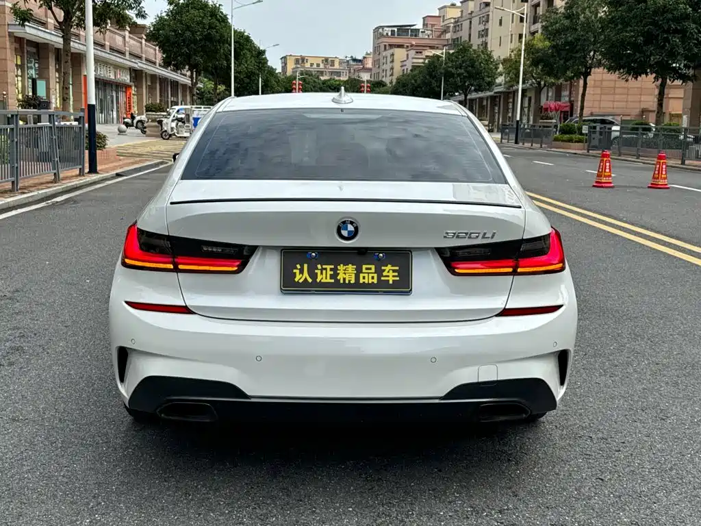 BMW 3 Series — миниатюра 13
