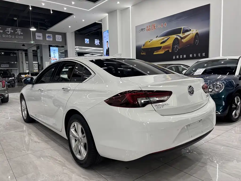 Buick Regal — миниатюра 4