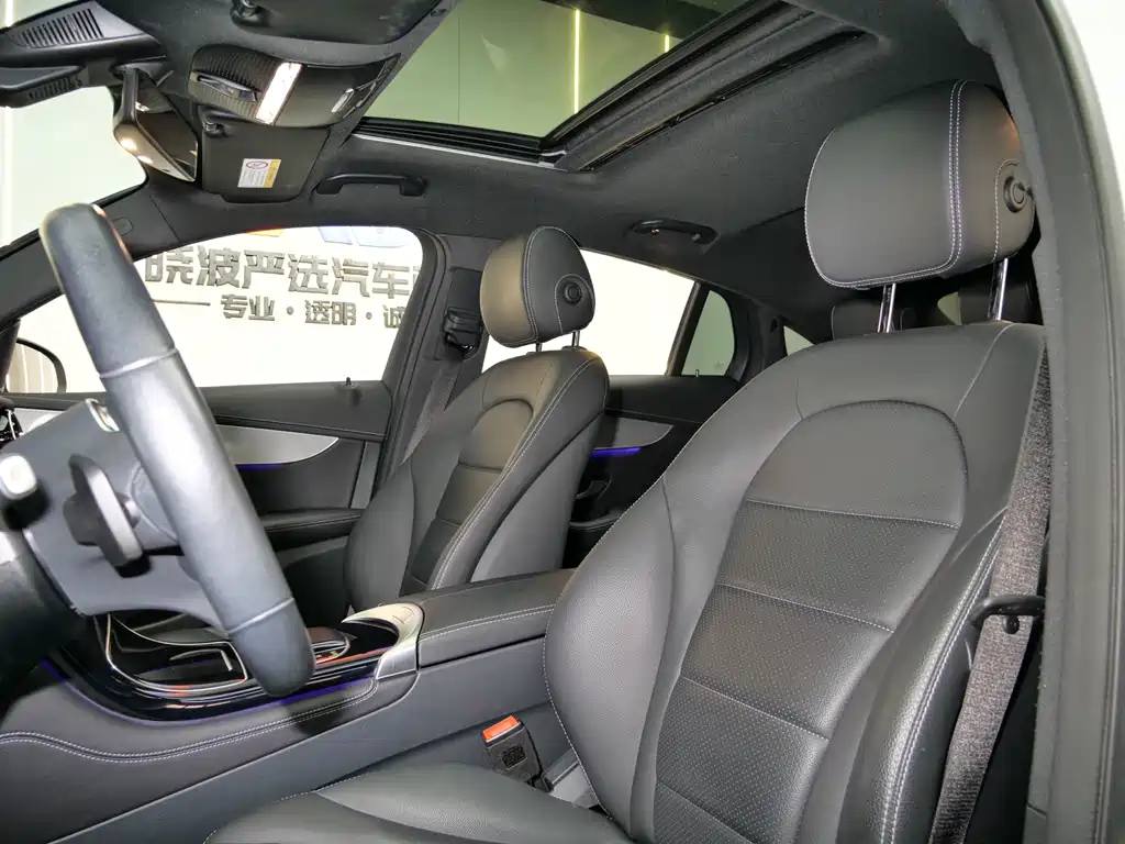 MERCEDES-BENZ GLC COUPE