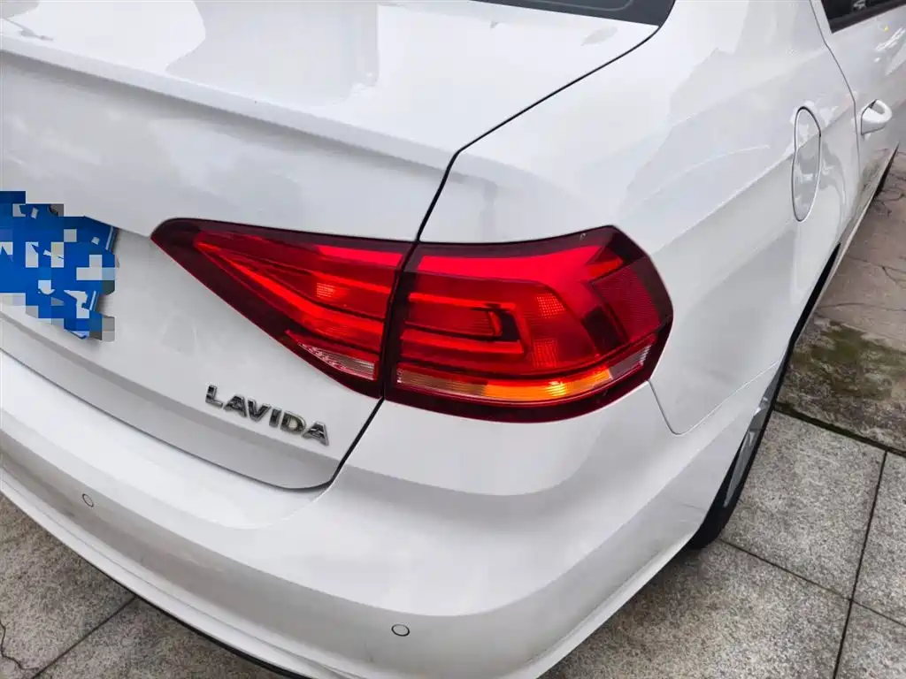 Volkswagen Lavida 2019 1.5L AT VI