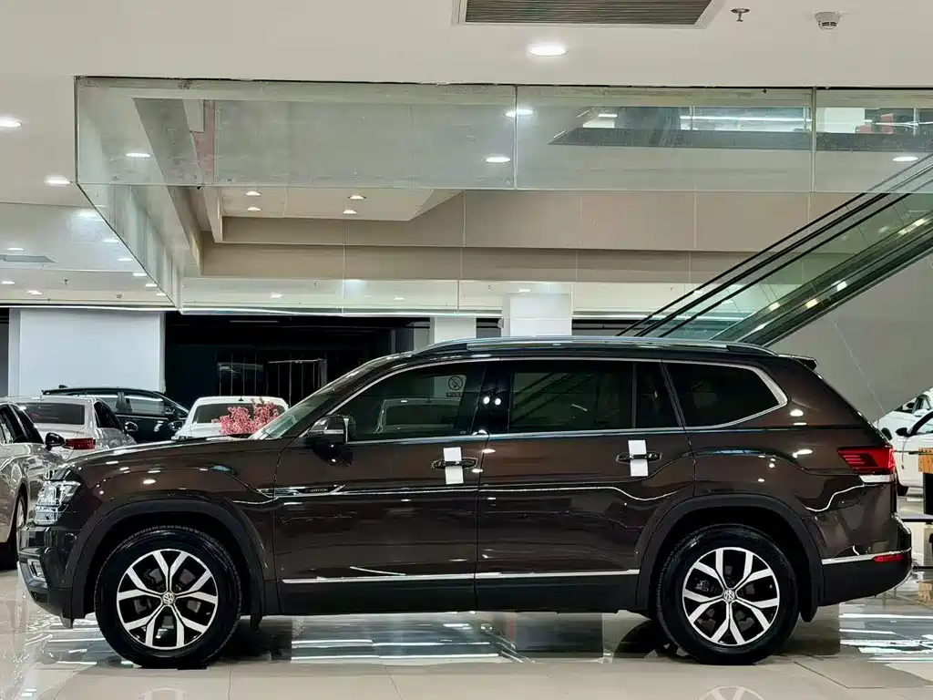 Volkswagen Teramont — миниатюра 7