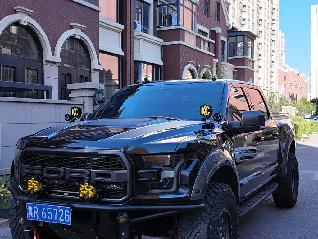 Ford F-150 Raptor