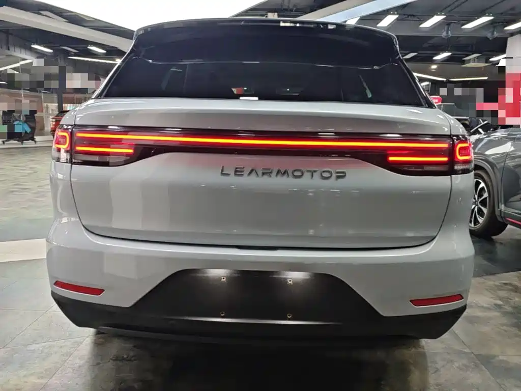 Leapmotor Leapmotor C11 — миниатюра 6