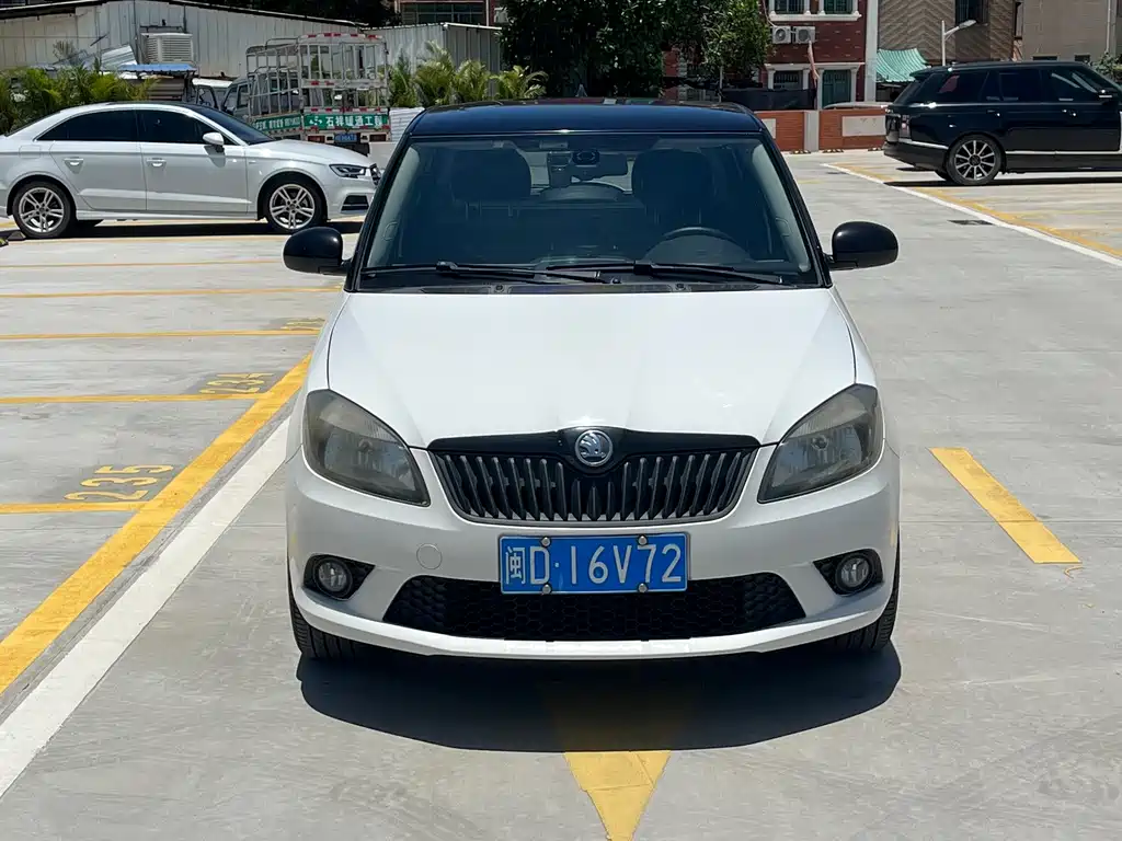 Skoda Fabia — миниатюра 2