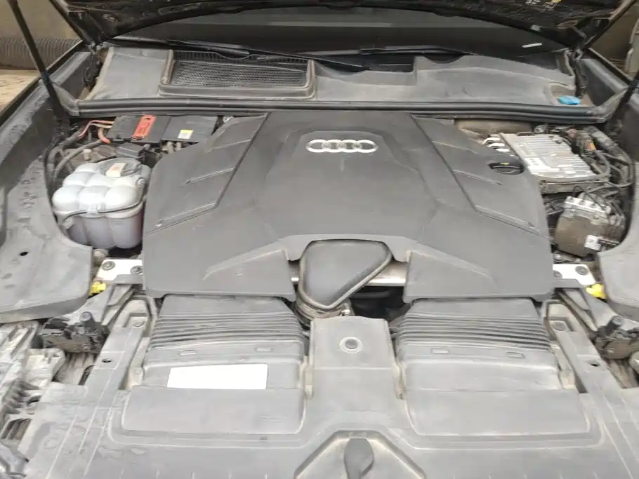 Audi Q8 — миниатюра 10