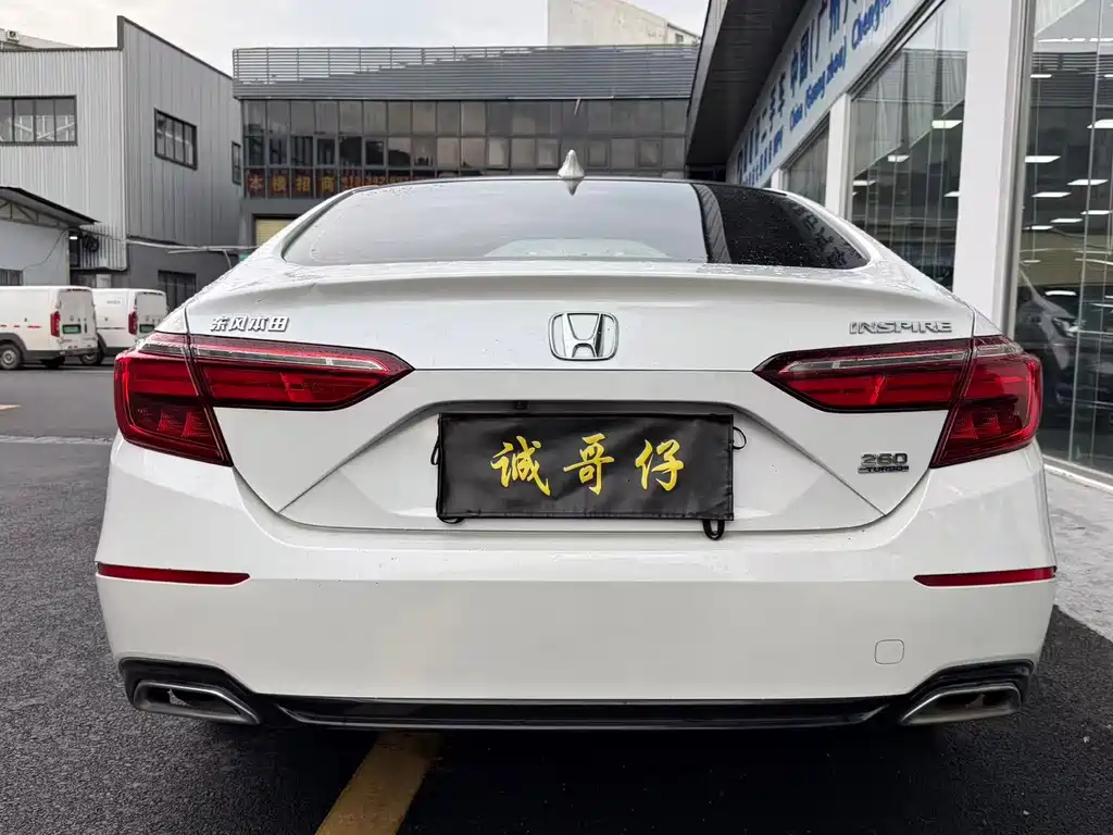 Honda Inspire — миниатюра 11