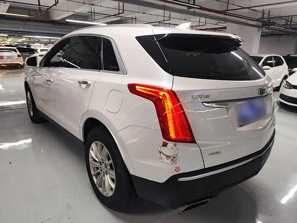 Cadillac XT5 — миниатюра 5