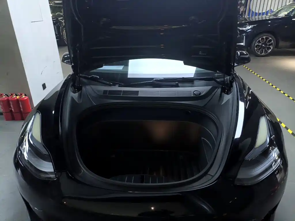 Tesla Model 3 2022 — фото 19