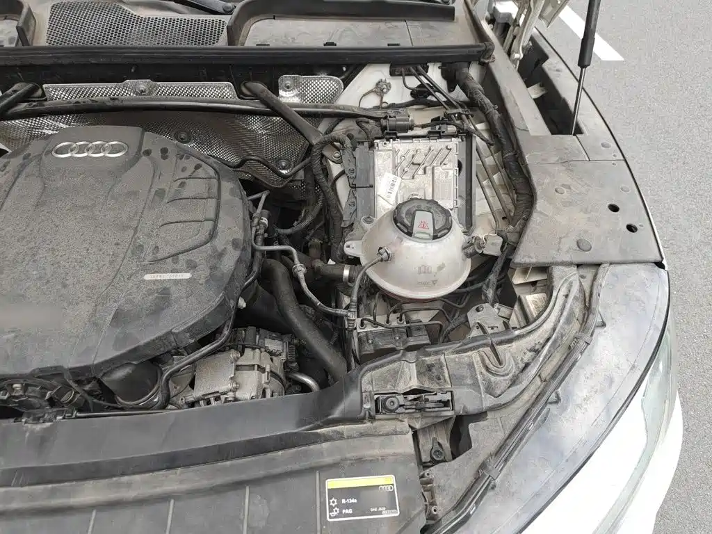 Audi Q5L — миниатюра 20