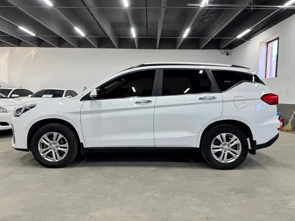 Haval M6 — миниатюра 4