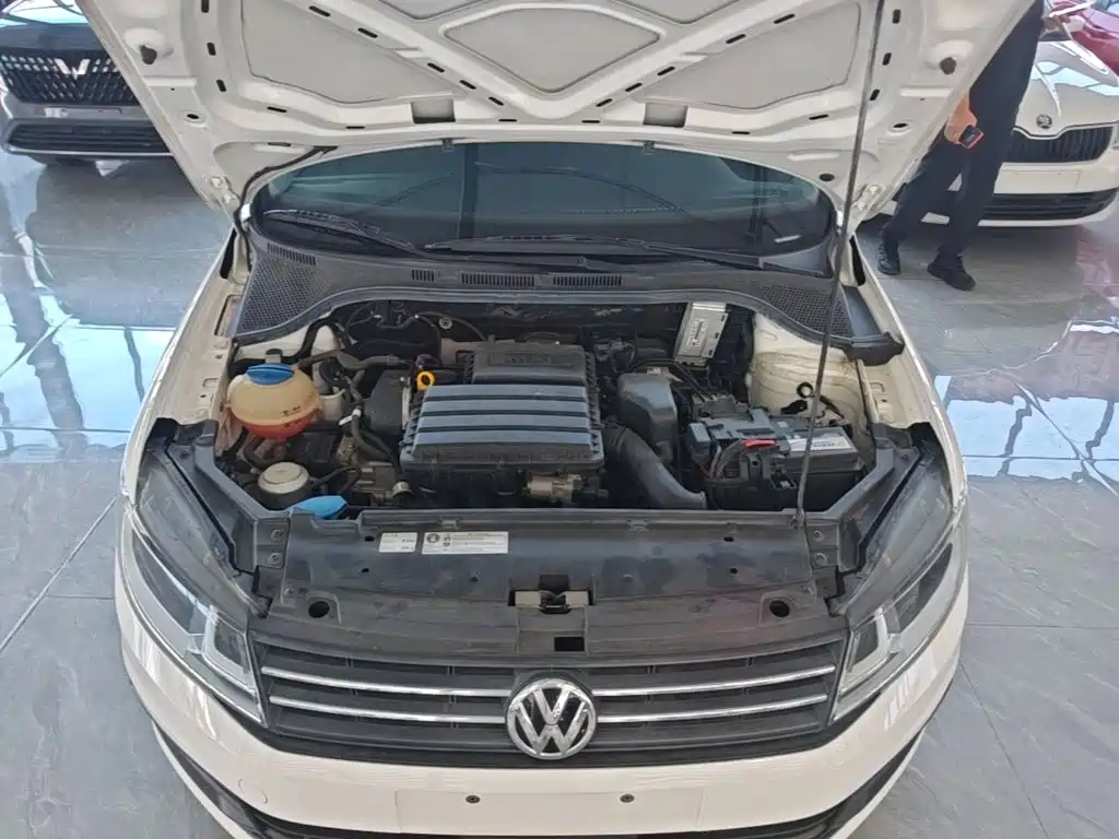 Volkswagen Santana — миниатюра 20