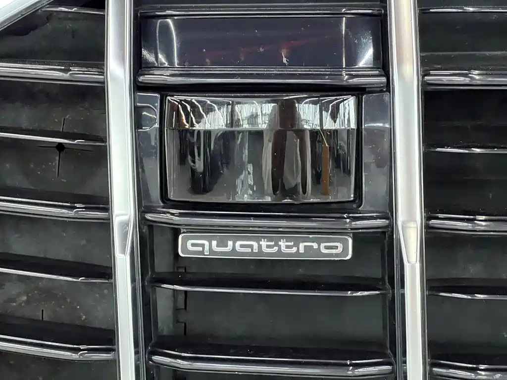 Audi Q7 — миниатюра 15