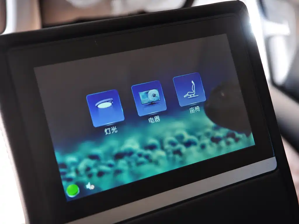 CADILLAC ESCALADE ESCALADE