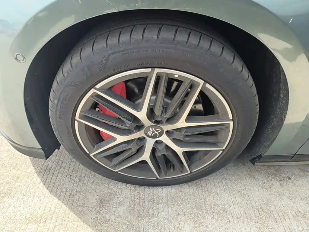 BYD Han L — миниатюра 23