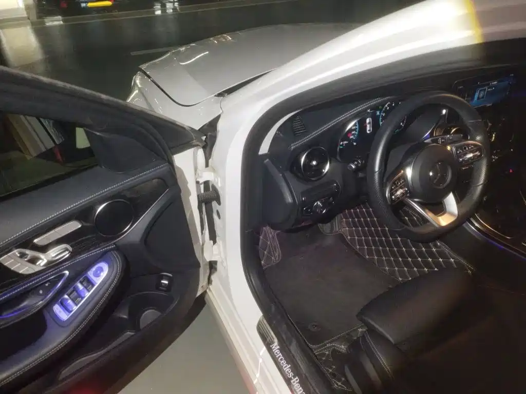 Mercedes-Benz C-Class — миниатюра 17