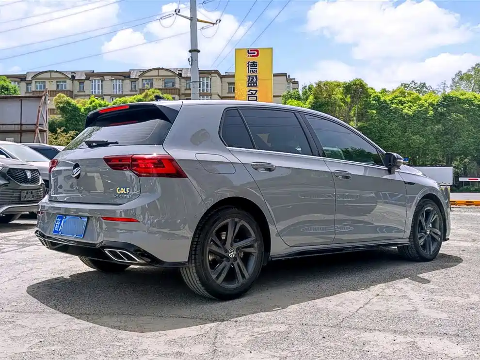 Volkswagen Golf 2023 280TSI DSG R-Line Lite