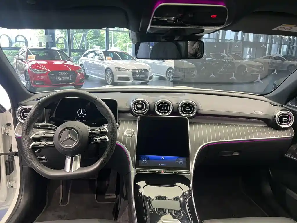 Mercedes-Benz C-Class — миниатюра 15