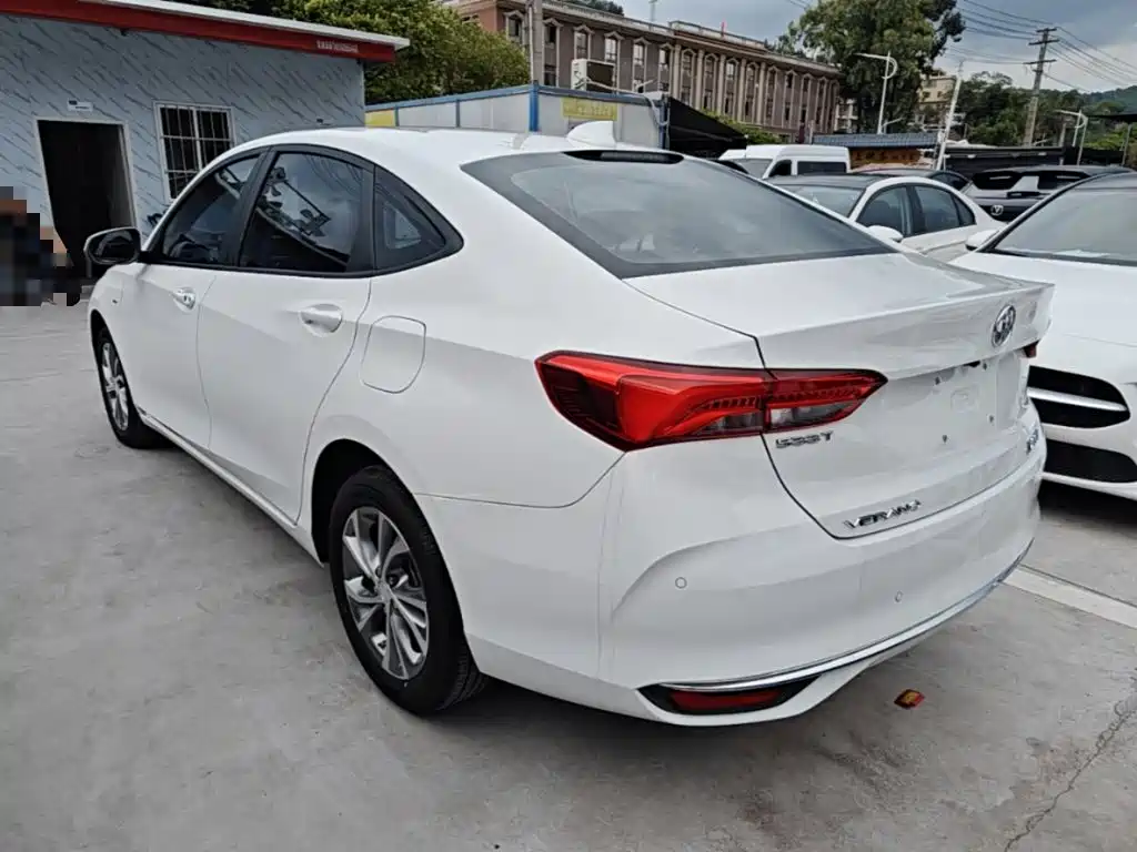 Buick Verano — миниатюра 5