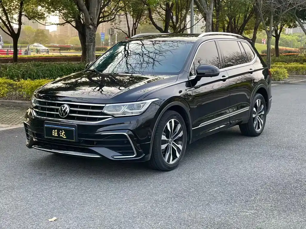 Volkswagen Tiguan L 2022