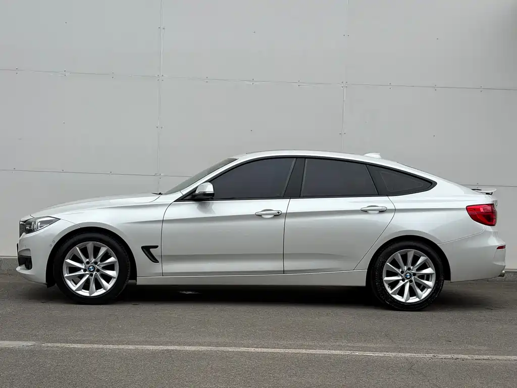 BMW 3 Series GT — миниатюра 3