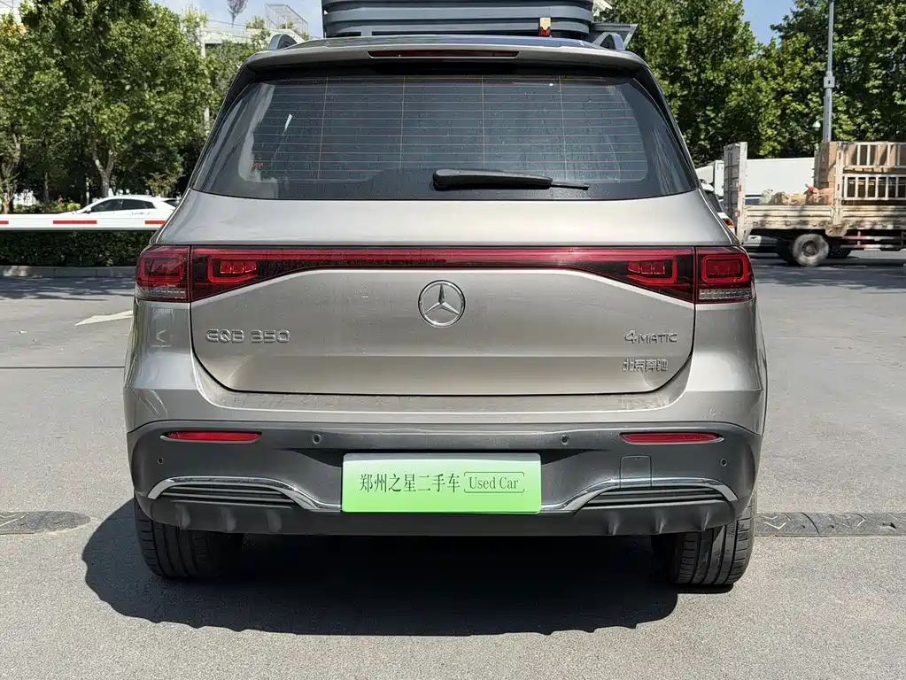 Mercedes-Benz EQB — миниатюра 6