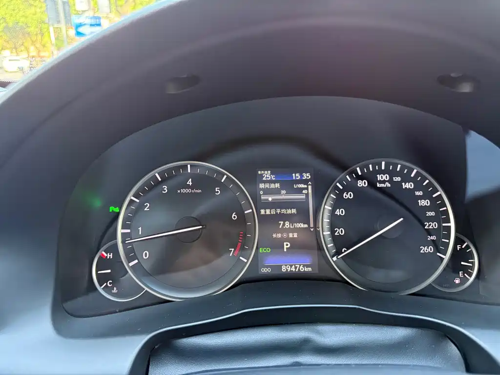 Lexus ES — миниатюра 21