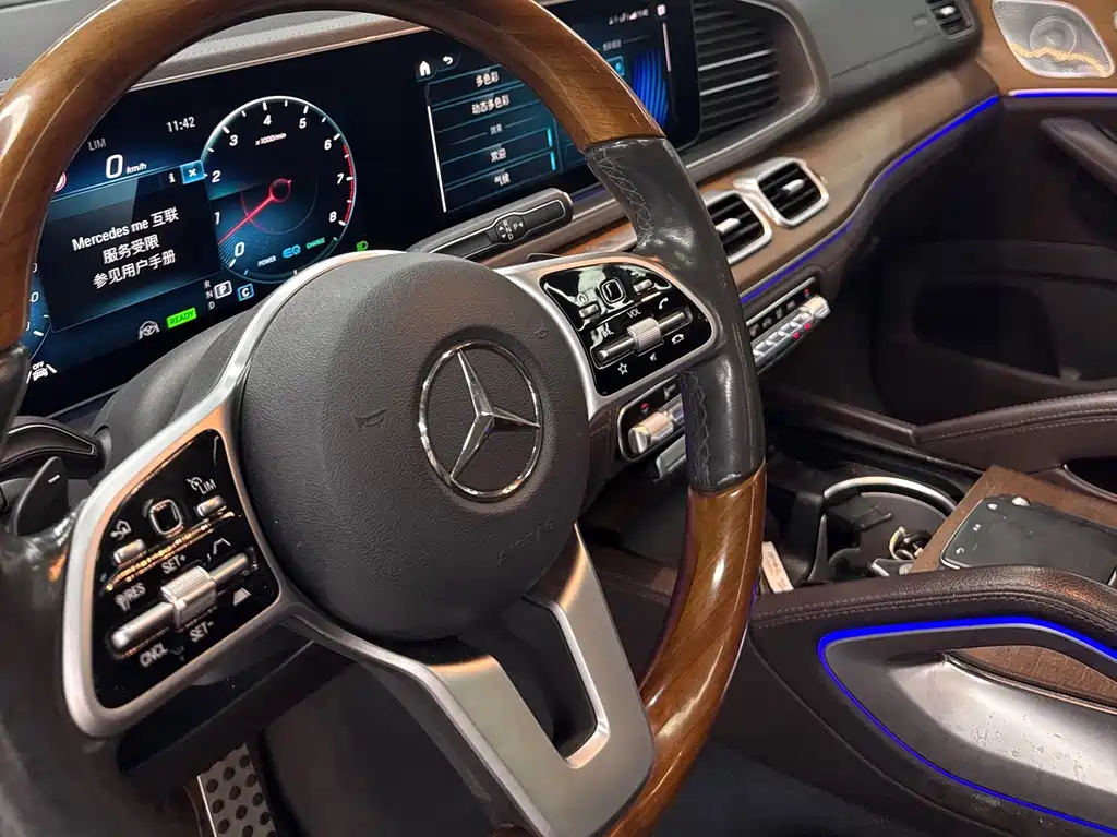 Mercedes-Benz GLS — миниатюра 6