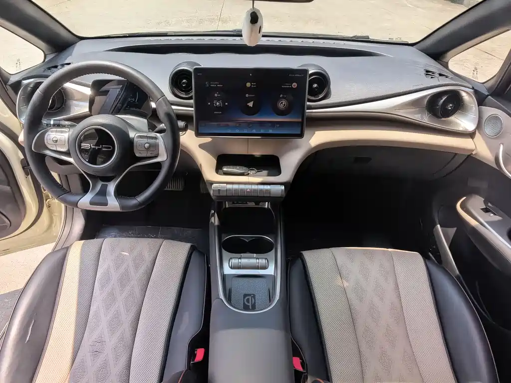 BYD Dolphin 2023 420km Fashion