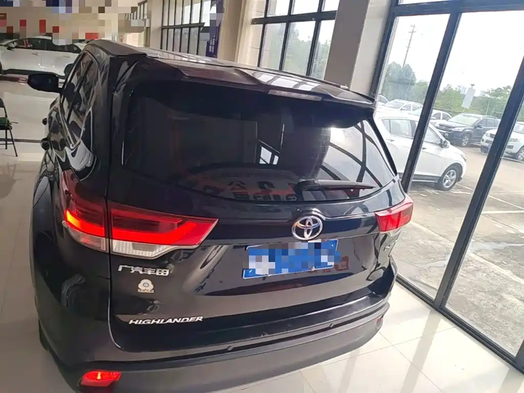 Toyota Highlander 2018 2.0T Elite 5 мест VI