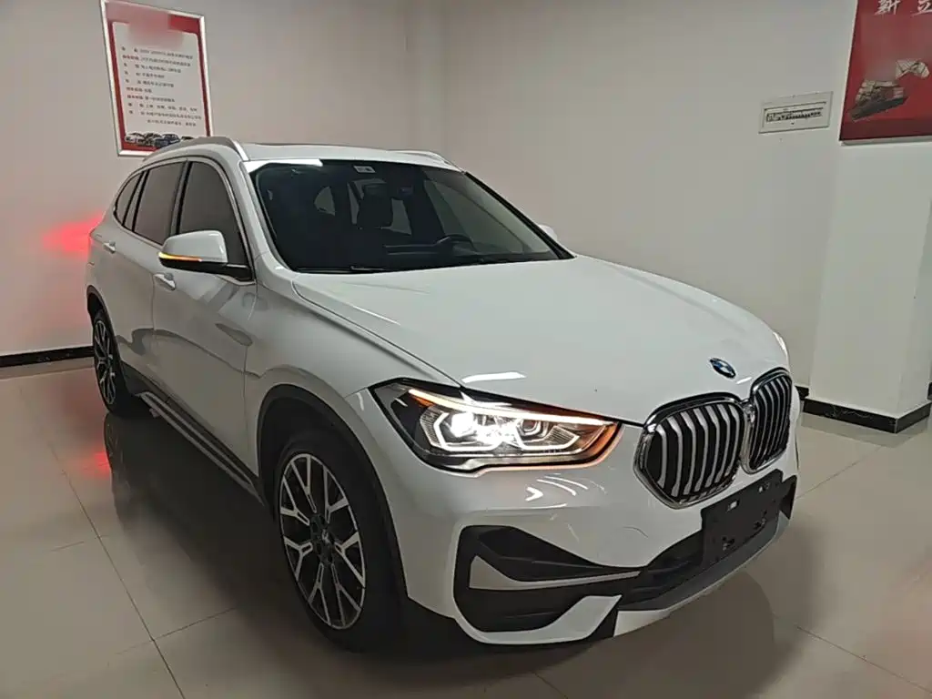 BMW X1 — миниатюра 4