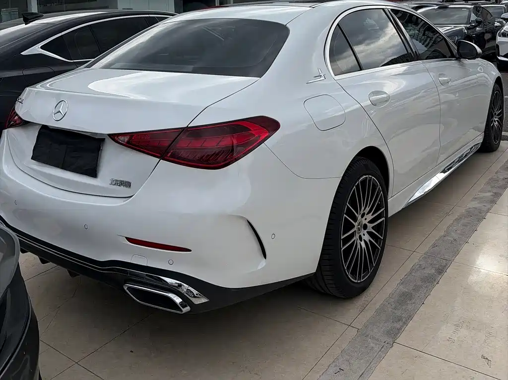 Mercedes-Benz C-Class — миниатюра 5