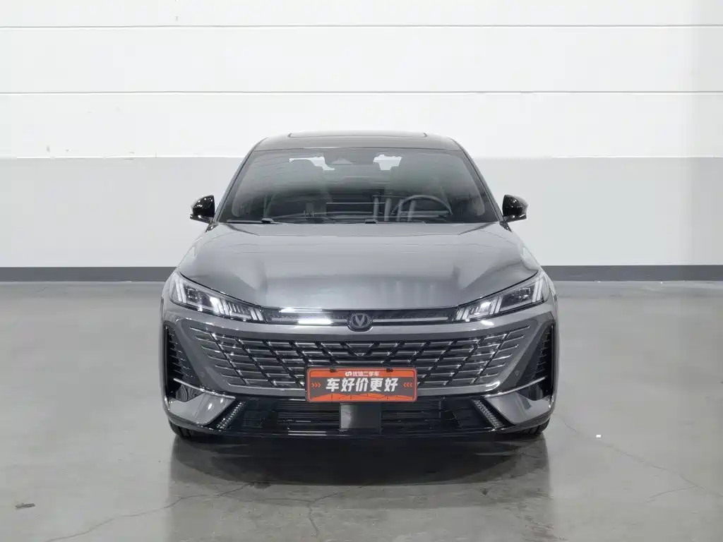 Changan Eado — миниатюра 3