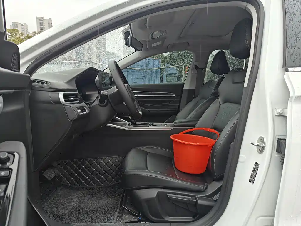 GEELY AUTOMOBILE EMGRAND