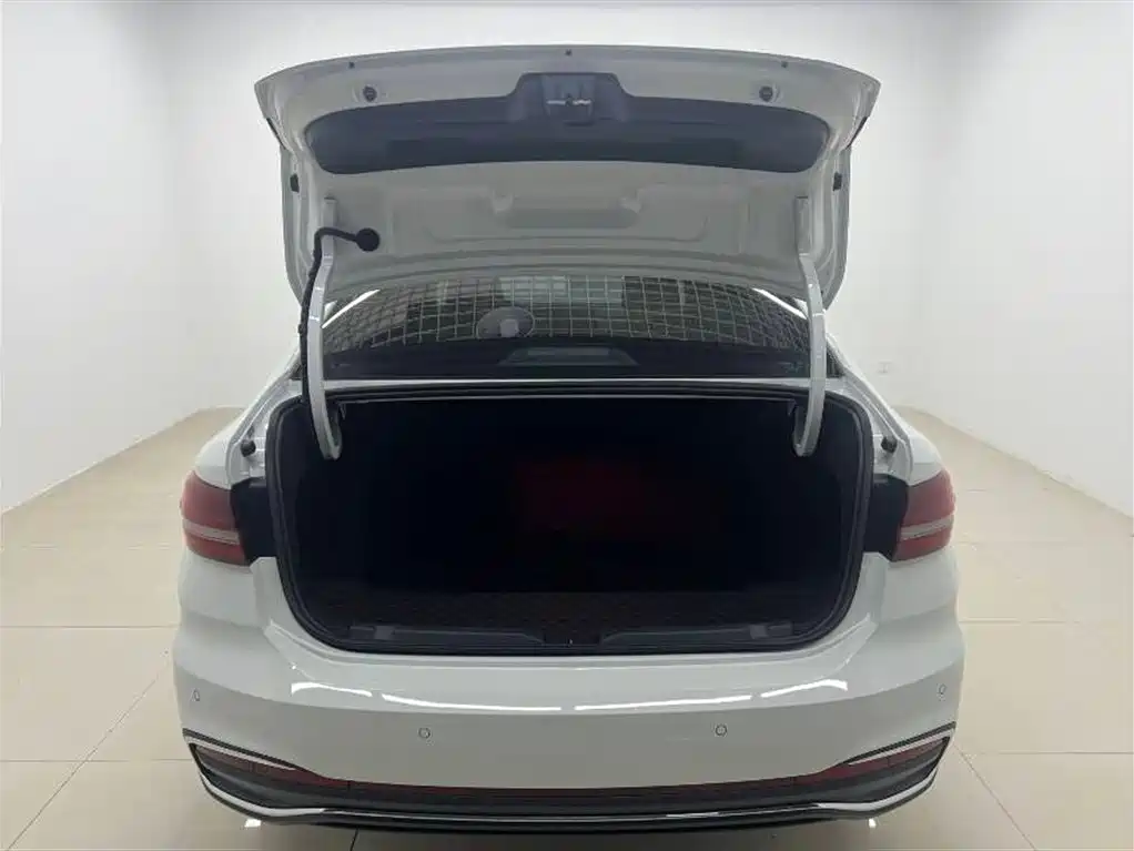Volkswagen Lavida 2024 1.5L AT