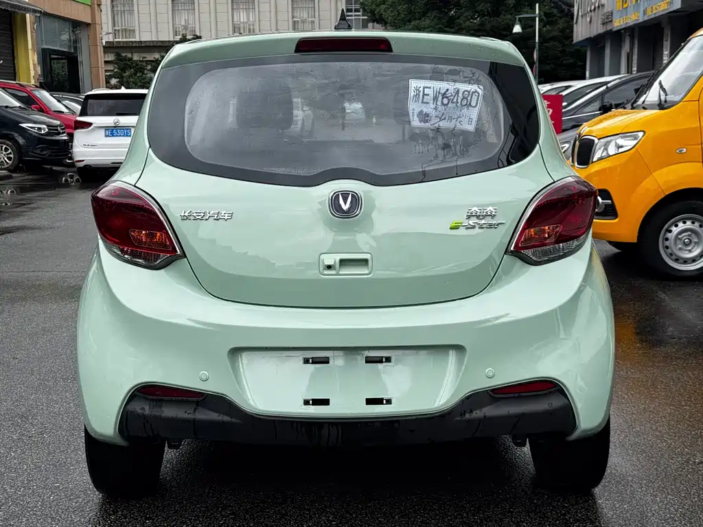 Changan Benben E-Star — миниатюра 4